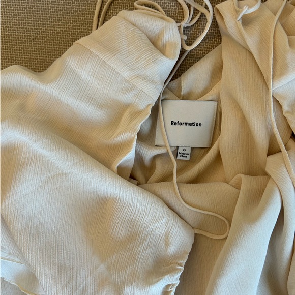 Reformation Alira Cami Top - Almond Cream Ruffle - Picture 7 of 10